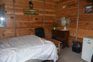 cabin eight-gallery-3