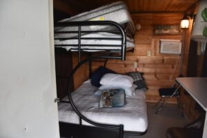 cabin four-gallery-2