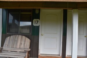 cabin seventeen-gallery-1