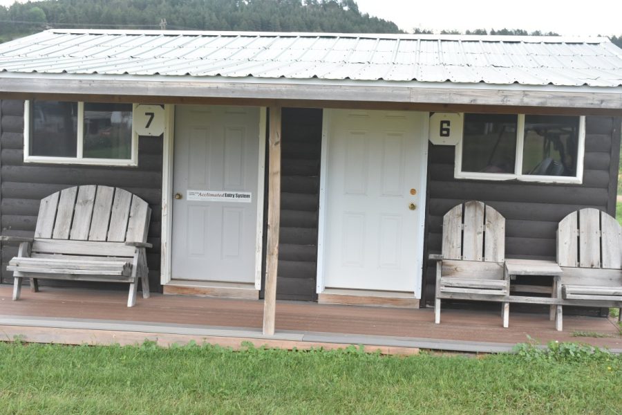 cabin sixgallery-main